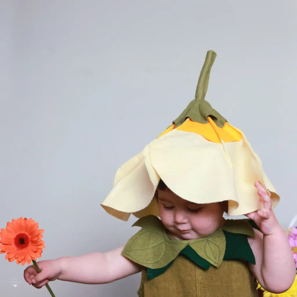 Atelier Spatz Primrose Flower Hat-9.webp