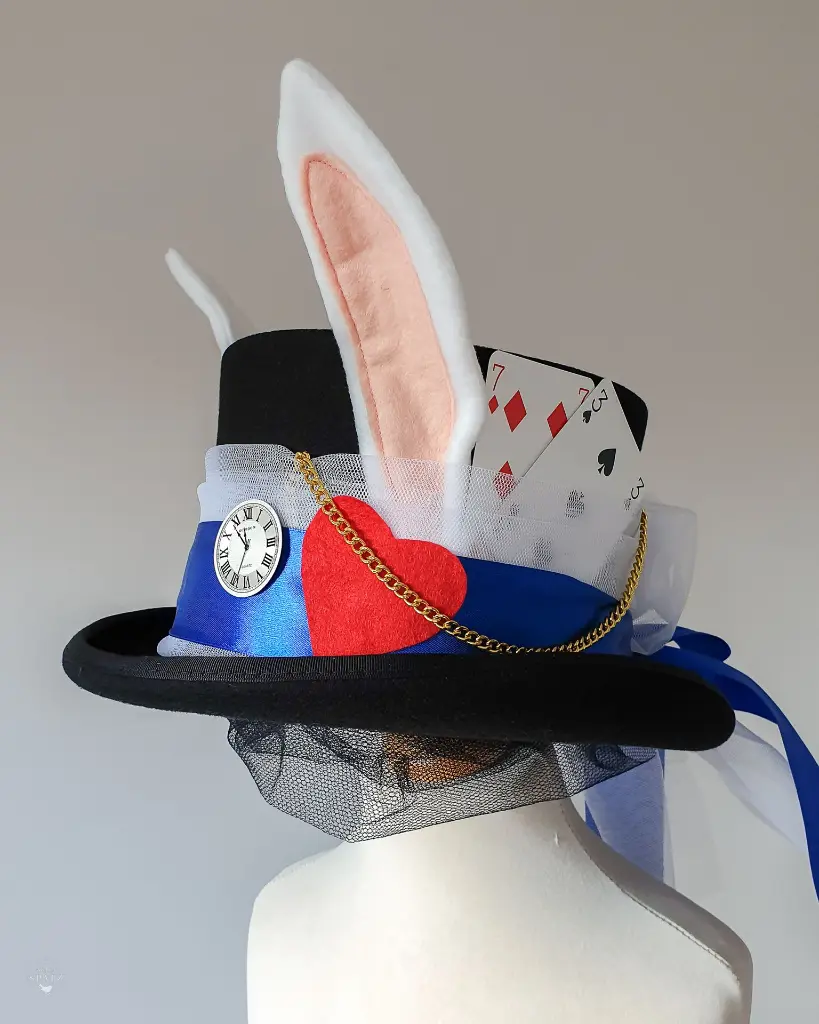 Atelier Spatz White Rabbit Top Hat-2.webp