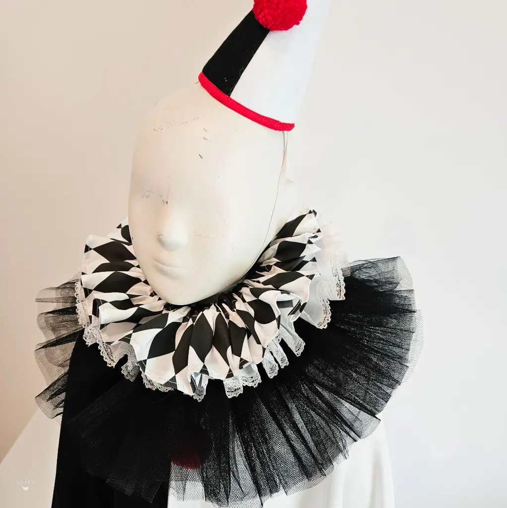 Atelier Spatz Tulle Collar-04.webp