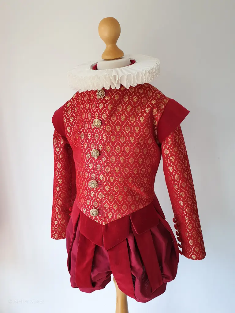 Atelier Spatz Elizabethan Ruff-1.webp