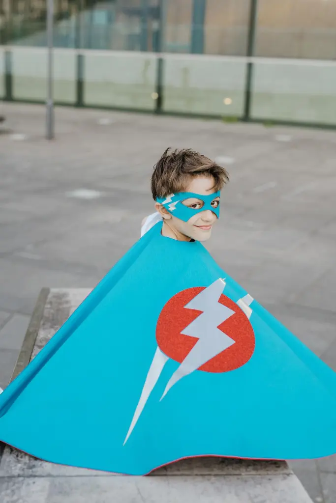 Atelier Spatz Superhero Etsy-28.webp