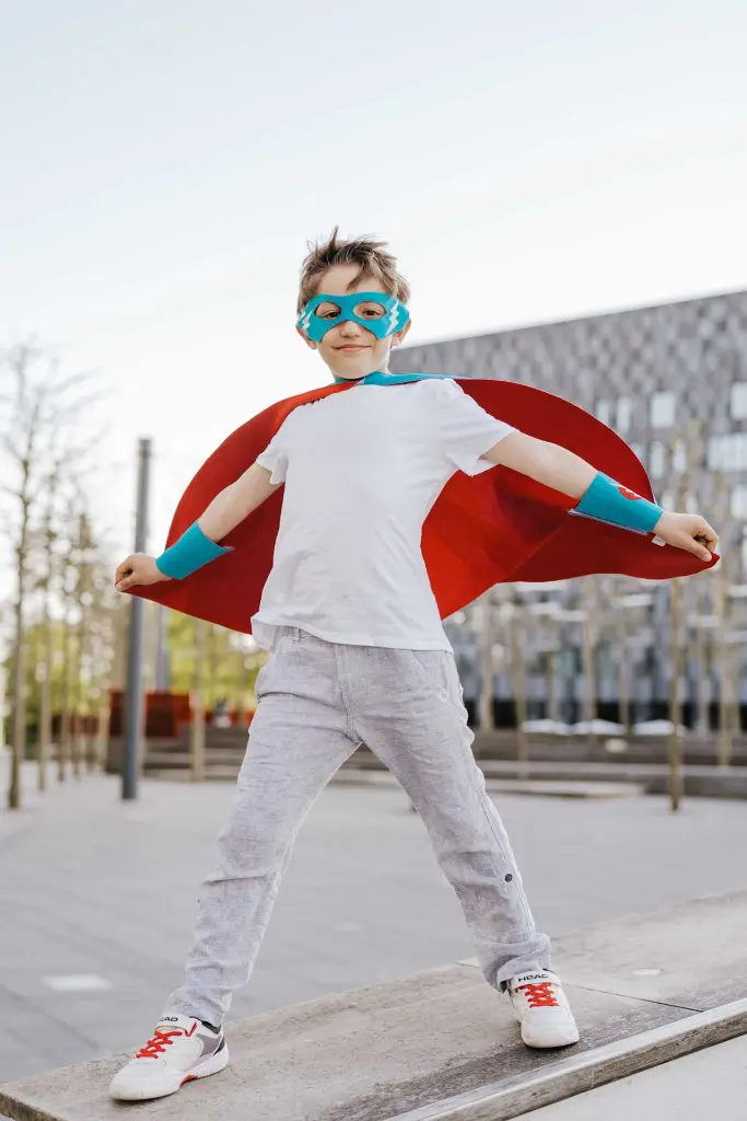 Atelier Spatz Superhero Etsy-30.webp