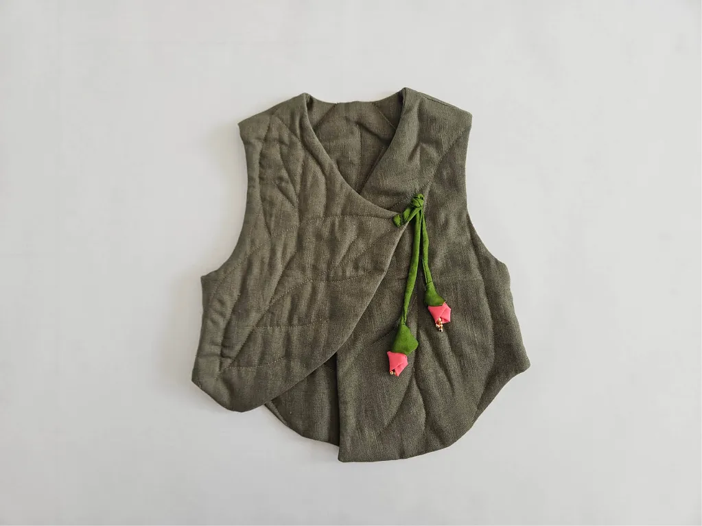 Atelier Spatz Leaf Vest-4.webp