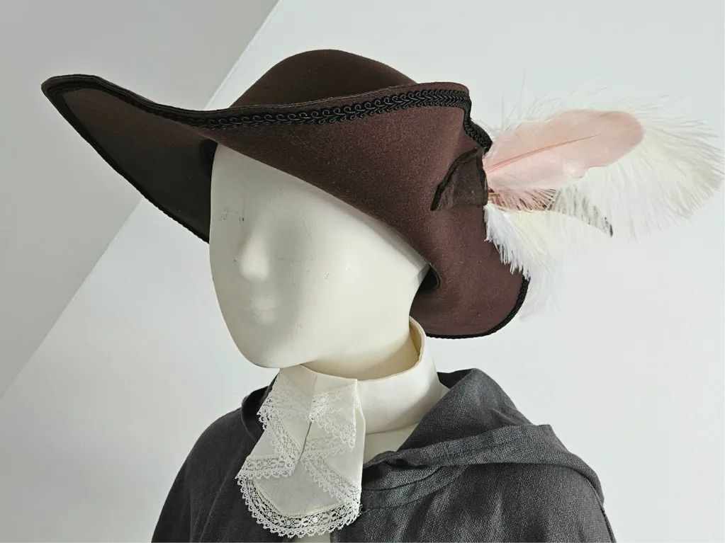 Atelier Spatz Musketeer Hat-2.webp