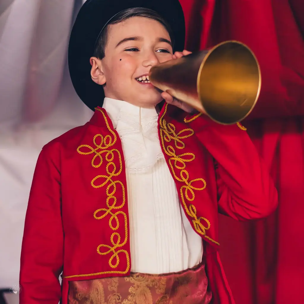 Ringmaster Costume: JACKET  and TROUSERS (3-4 years)