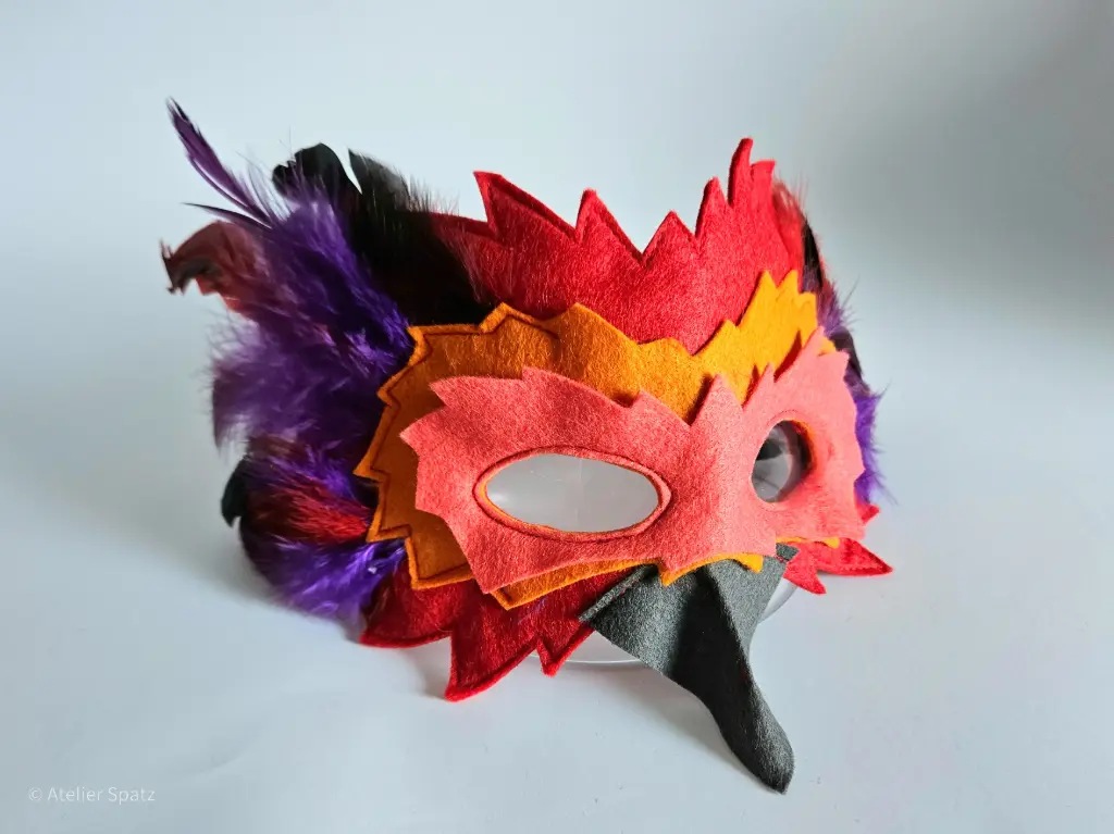 Bird Mask (Raven)