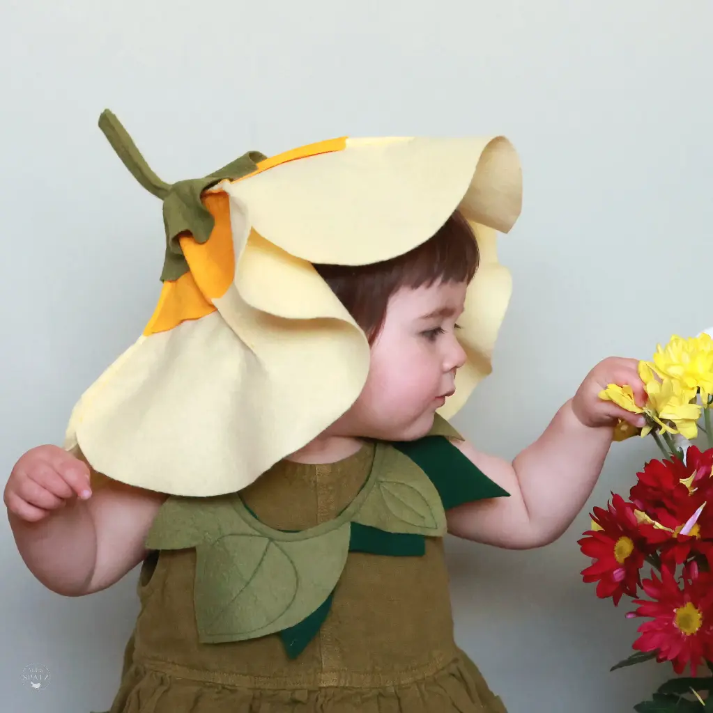 Primrose Spring Flower Petal Hat (rosa)