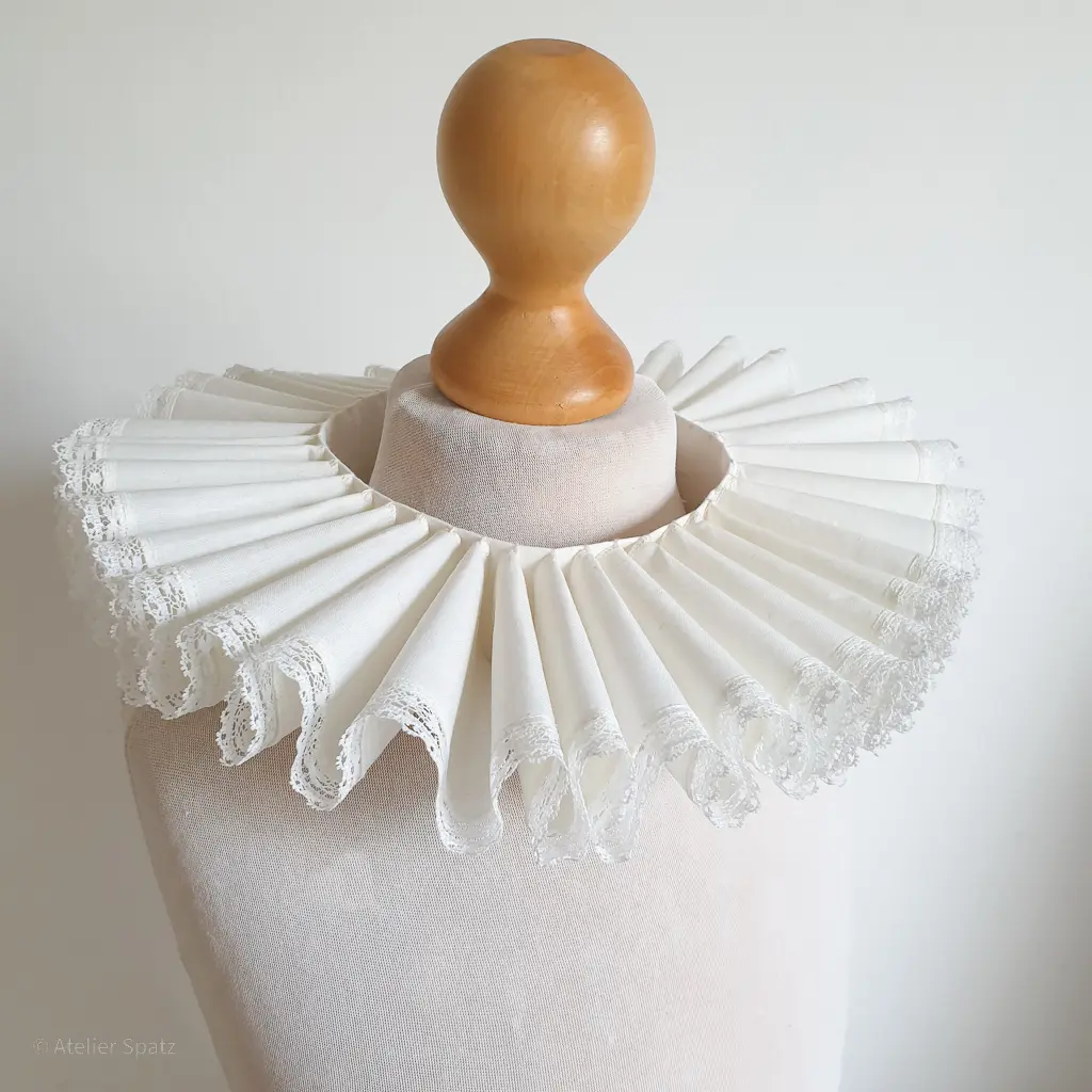 Elizabethan Tudor Neck Ruff  (kids collar)